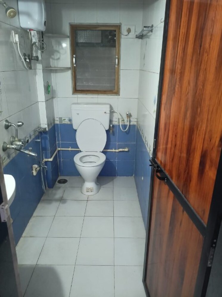 Bathroom, usha-chs 2 Bedroom 800 Sq.Ft. Apartment In Kopri Thane 7606664