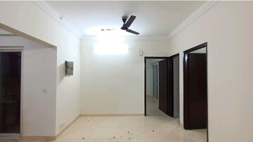 Room in 2 BHK Apartment at Paramount Emotions, Sector 1 Greater Noida – for Sale