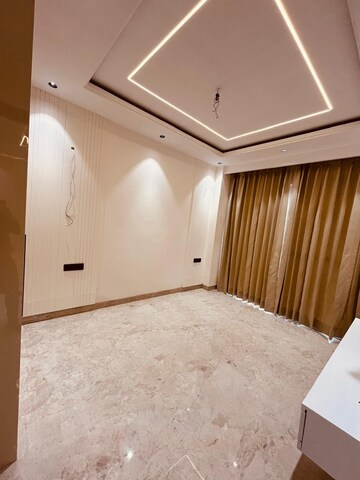 Bedroom in 4 BHK Builder Floor at Ansal API Esencia, Sector 67 – for Sale