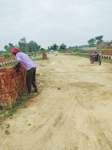  Plot For Sale in Krishna Iscon Valley, Gosainganj