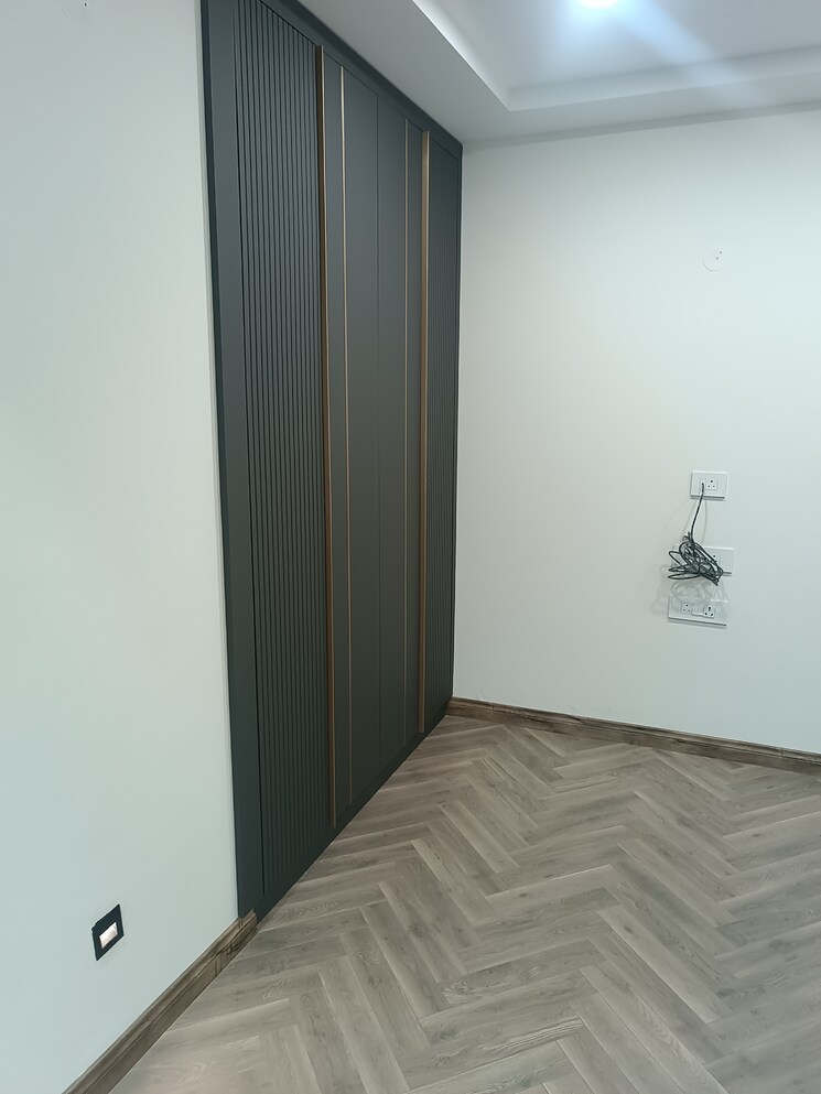 Room, chittaranjan park 4 Bedroom 2300 Sq.Ft. Builder Floor In Chittaranjan Park Delhi 7607139