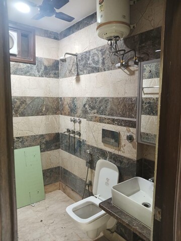 Kitchen in 1 RK Builder Floor at Shastri Nagar – for Sale