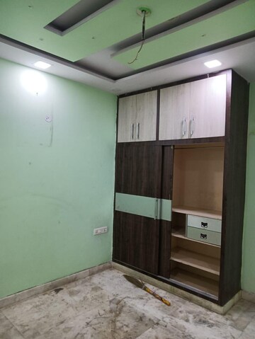 Room in 1 RK Builder Floor at Shastri Nagar – for Sale