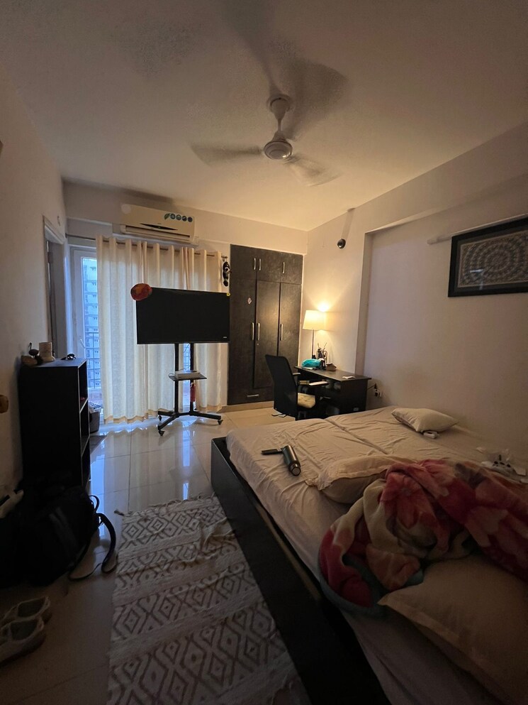 Bedroom, gardenia-gateway 3 Bedroom 1485 Sq.Ft. Apartment In Sector 75 Noida 7607572