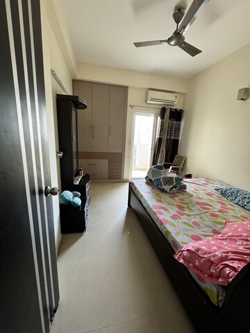 Bedroom in 2.5 BHK Apartment at Futec Gateway, Sector 75 – for Sale