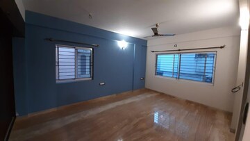 Room in 3 BHK Apartment at Indiranagar – for Rent