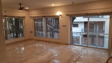 Living Room in 3 BHK Apartment at Indiranagar – for Rent