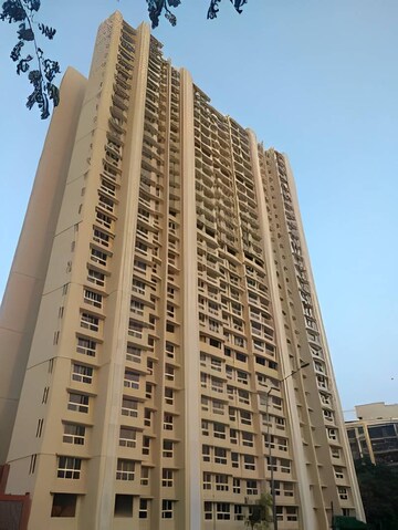 3 BHK Apartment For Rent in Evershine Crown Kandivali East Mumbai  7607744