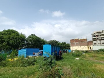  Plot For Sale in Noida Central