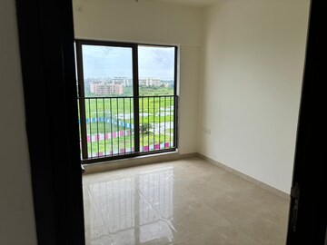 Room in 1 BHK Apartment at Naigaon East – for Sale