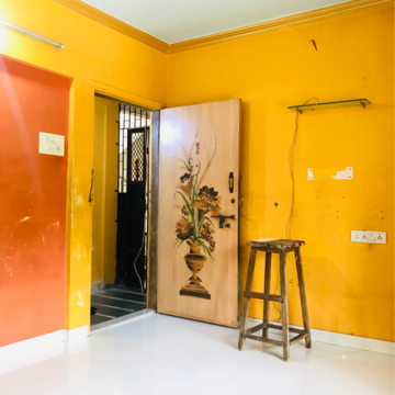 Living Room in 2 BHK Apartment at Veda CHS, Dahisar West – for Sale