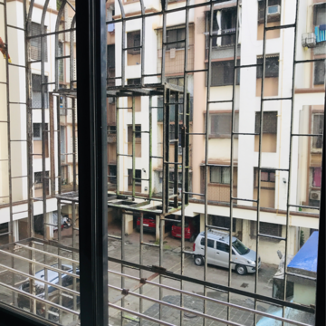 Bedroom in 2 BHK Apartment at Veda CHS, Dahisar West – for Sale