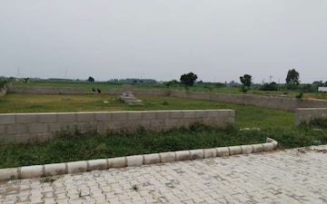 Plot For Sale in Lalru