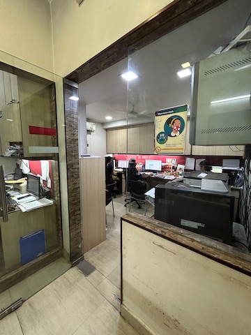 Commercial Office Space 25000 Sq.Ft. For Resale in Charbagh Lucknow  7608781