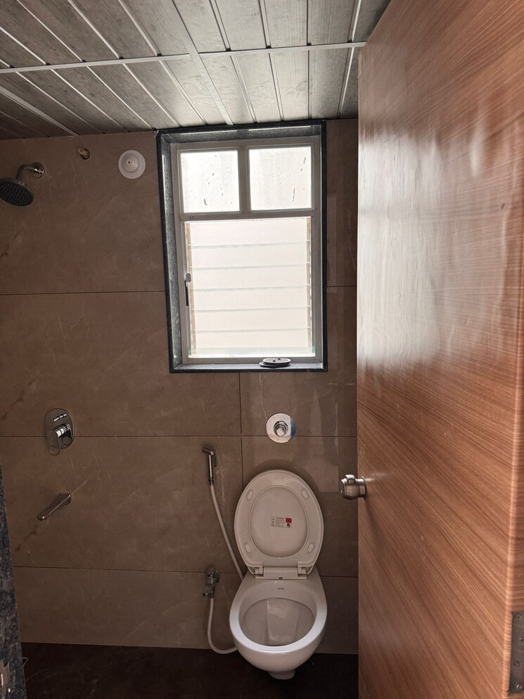 Bathroom, sukhwani-skylines 2 Bedroom 938 Sq.Ft. Apartment In Wakad Pune 7608838