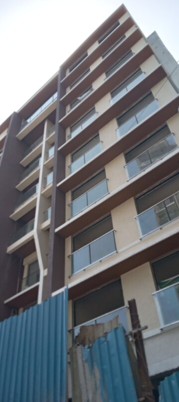 3 BHK Apartment For Sale in Bandra West