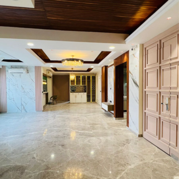 Living Room in 4 BHK Builder Floor at Uppal Southend, Sector 49 – for Sale