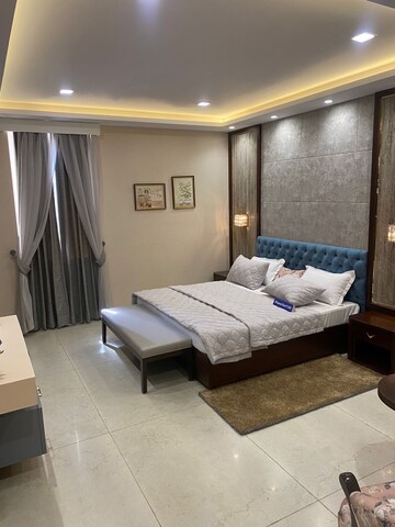 Room in 5 BHK Apartment at RPS Auria, Sector 88 – for Sale