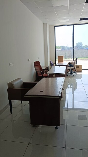 Commercial Office Space 450 Sq.Ft. For Resale in Sector 27c Faridabad  7609638