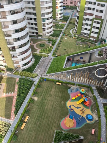 Master Plan in 4 BHK Apartment at Parx Laureate, Sector 108 – for Sale