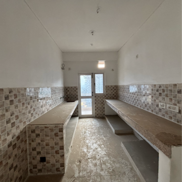 Building Lobby in 3.5 BHK Apartment at Tashee Capital Gateway, New Palam Vihar Phase 3 – for Sale
