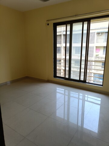 Room in 1 BHK Apartment at Shreeji Residency Kalwa, Kalwa – for Sale