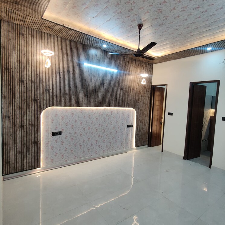 Room, dhakoli 2 Bedroom 110 Sq.Yd. Independent House In Dhakoli Zirakpur 7609964