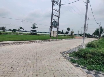  Plot – Exterior View View at Super Corridor - for Sale
