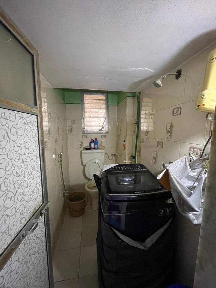 Bathroom, panaroma-park-chs 1 Bedroom 430 Sq.Ft. Apartment In Dahisar East Mumbai 7610049