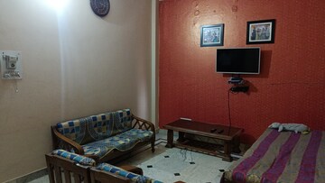 Living Room in 2 BHK Builder Floor at Vaishali Sector 5 – for Sale