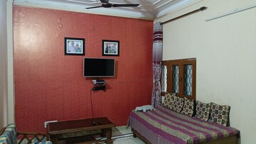 Living Room in 2 BHK Builder Floor at Vaishali Sector 5 – for Sale