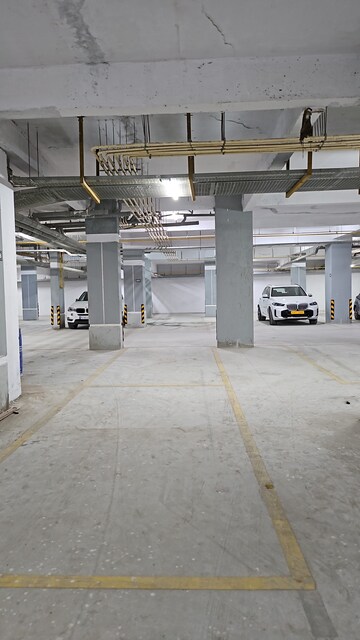 Parking in 4 BHK Apartment at Jubilee Hills – for Sale