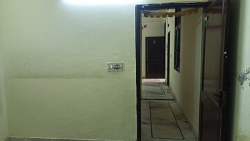 Building Lobby in 1 BHK Builder Floor at Vaishali Sector 4 – for Sale