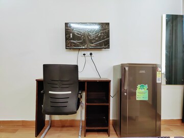 Furnished Amenities in 4 BHK Builder Floor at Sushant Lok 2, Sector 57 – for Sale