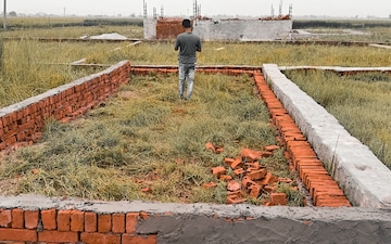 Plot For Sale in Dehya