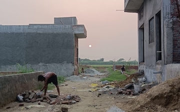 Plot For Sale in Dehya