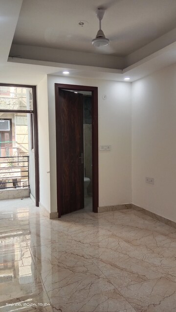 Room in 2 BHK Builder Floor at Chattarpur – for Sale