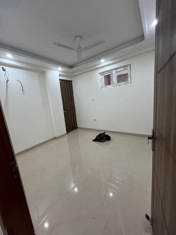 Room in 3 BHK Builder Floor at Chattarpur – for Sale