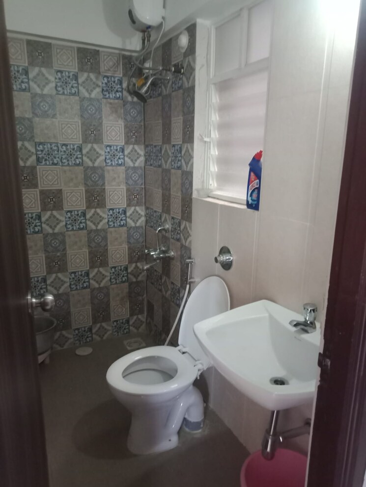 Bathroom, ganga-fernhill 1 Bedroom 450 Sq.Ft. Apartment In Undri Pune 7611281