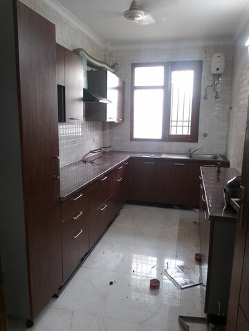 2 BHK Builder Floor For Rent in Unitech South City 1 Sector 41 Gurgaon  7611467