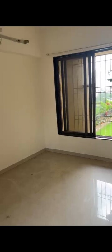 रेसिडेंशियल फ्लैट वर्ग फुट फॉर रेंट इन घोड़बंदर रोड थाने  7611439