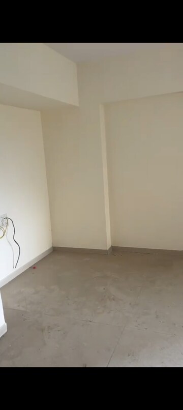 रेसिडेंशियल फ्लैट वर्ग फुट फॉर रेंट इन घोड़बंदर रोड थाने  7611439