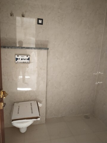 Bathroom in 3 BHK Builder Floor at BPTP District Phase 2, Sector 84 – for Sale