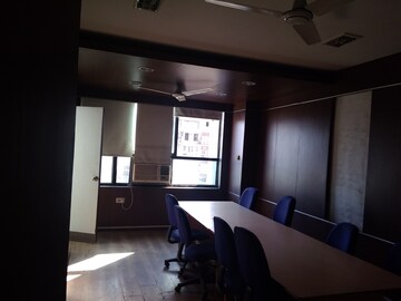 Commercial Office Space 2460 Sq.Ft. For Rent in Park Street Kolkata  7611435