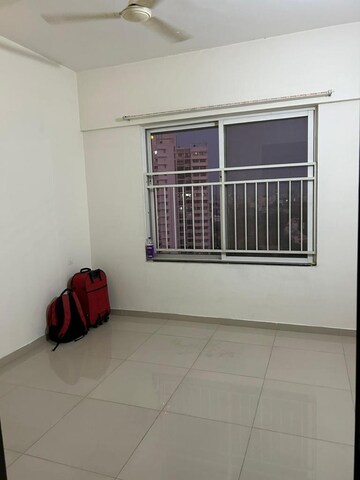 Room in 2 BHK Apartment at Kolte Patil Life Republic, Hinjewadi – for Rent