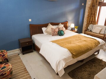 रेसिडेंशियल विला वर्ग फुट फॉर रेंट इन सेक्टर 27 गुड़गांव  7611840