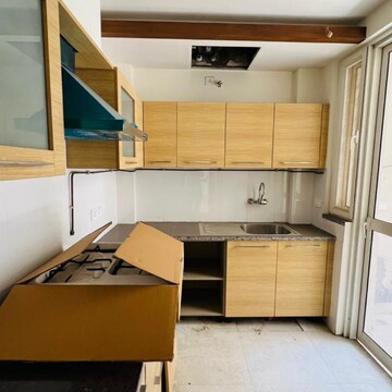 Team Area in 3 BHK Builder Floor at Anant Raj The Estate Floors, Sector 60 – for Sale