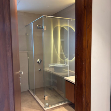 Bathroom in 4 BHK Builder Floor at Sushant Lok 3, Sector 57 – for Sale