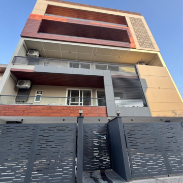 4 BHK Builder Floor – Exterior View View at Sushant Lok 3, Sector 57 - for Sale