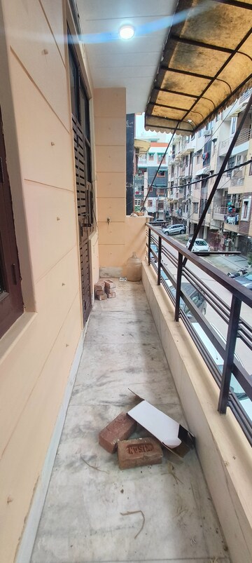 Balcony in 3 BHK Builder Floor at Rohini Sector 25 – for Sale